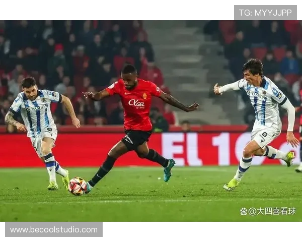 西甲贝蒂斯球迷狂热助威,主场氛围持续提升 西甲贝蒂斯球迷狂热助威,主场氛围持续提升