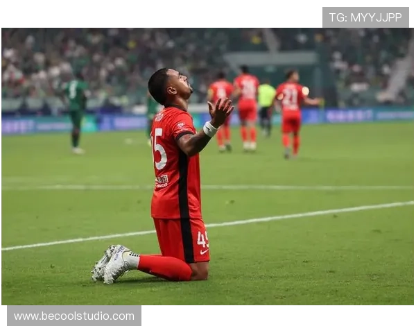 上海海港联赛统治力讨论:已体现阶段性变化,对争冠形势产生影响 上海海港联赛统治力讨论:已体现阶段性变化,对争冠形势产生影响